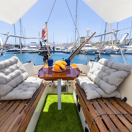 Seaside Chill-Out Stay On A Sail Yacht Пуэрто-Калеро Экстерьер фото