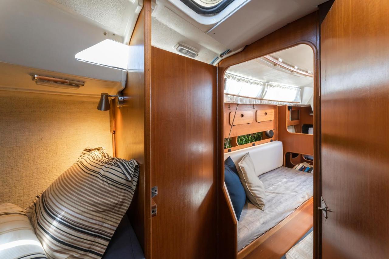 Seaside Chill-Out Stay On A Sail Yacht Пуэрто-Калеро Экстерьер фото