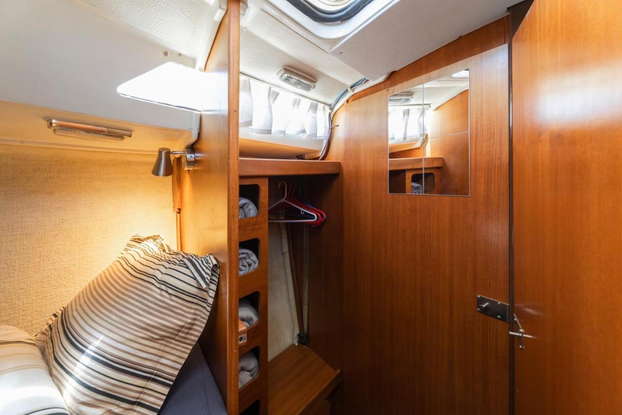 Seaside Chill-Out Stay On A Sail Yacht Пуэрто-Калеро Экстерьер фото